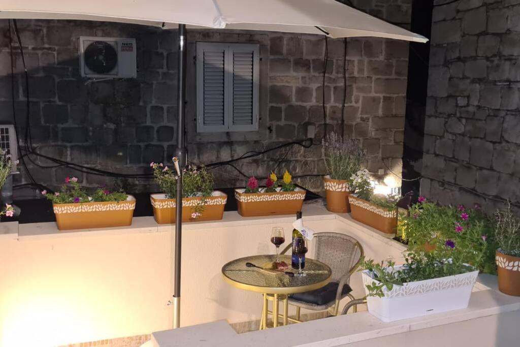 Diva 1,Stylish Old Town Studio Apartment Near Beach Spalato Esterno foto