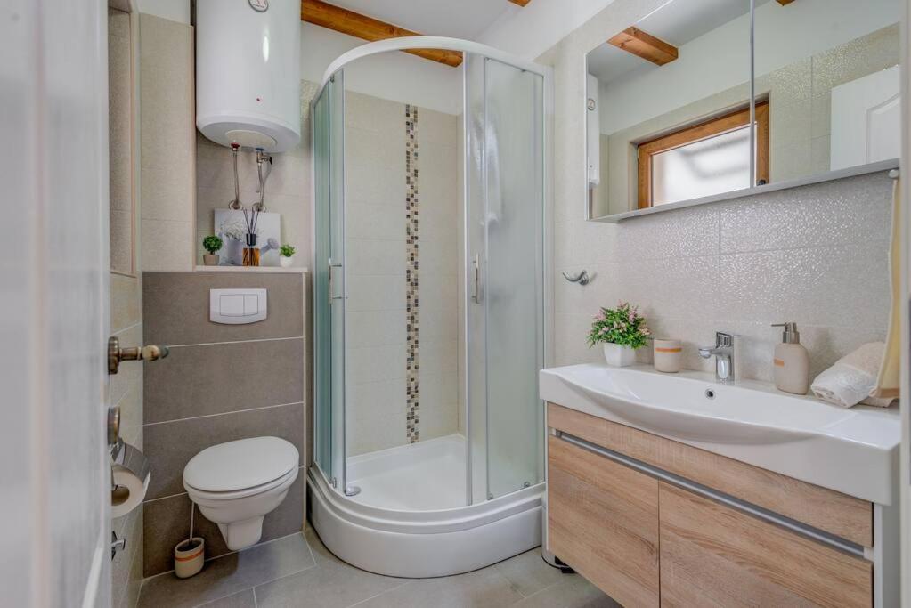 Diva 1,Stylish Old Town Studio Apartment Near Beach Spalato Esterno foto